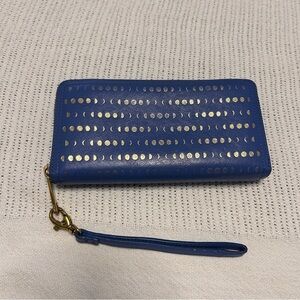 Fossil wallet Blue Cowhide Leather Zip Around Wristlet Gold Moon RFID